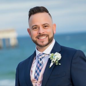 Meet your Posher, Leo